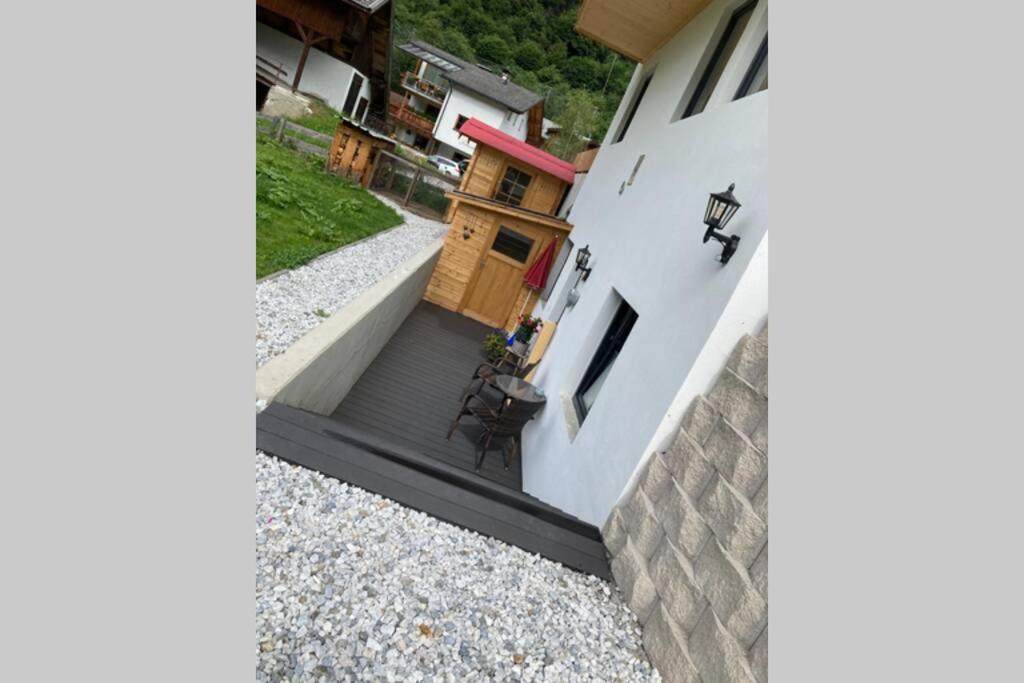 Ferienwohnung Alpenland - Schoenes, Neues Apartment Нойштіфт-ім-Штубайталь Екстер'єр фото